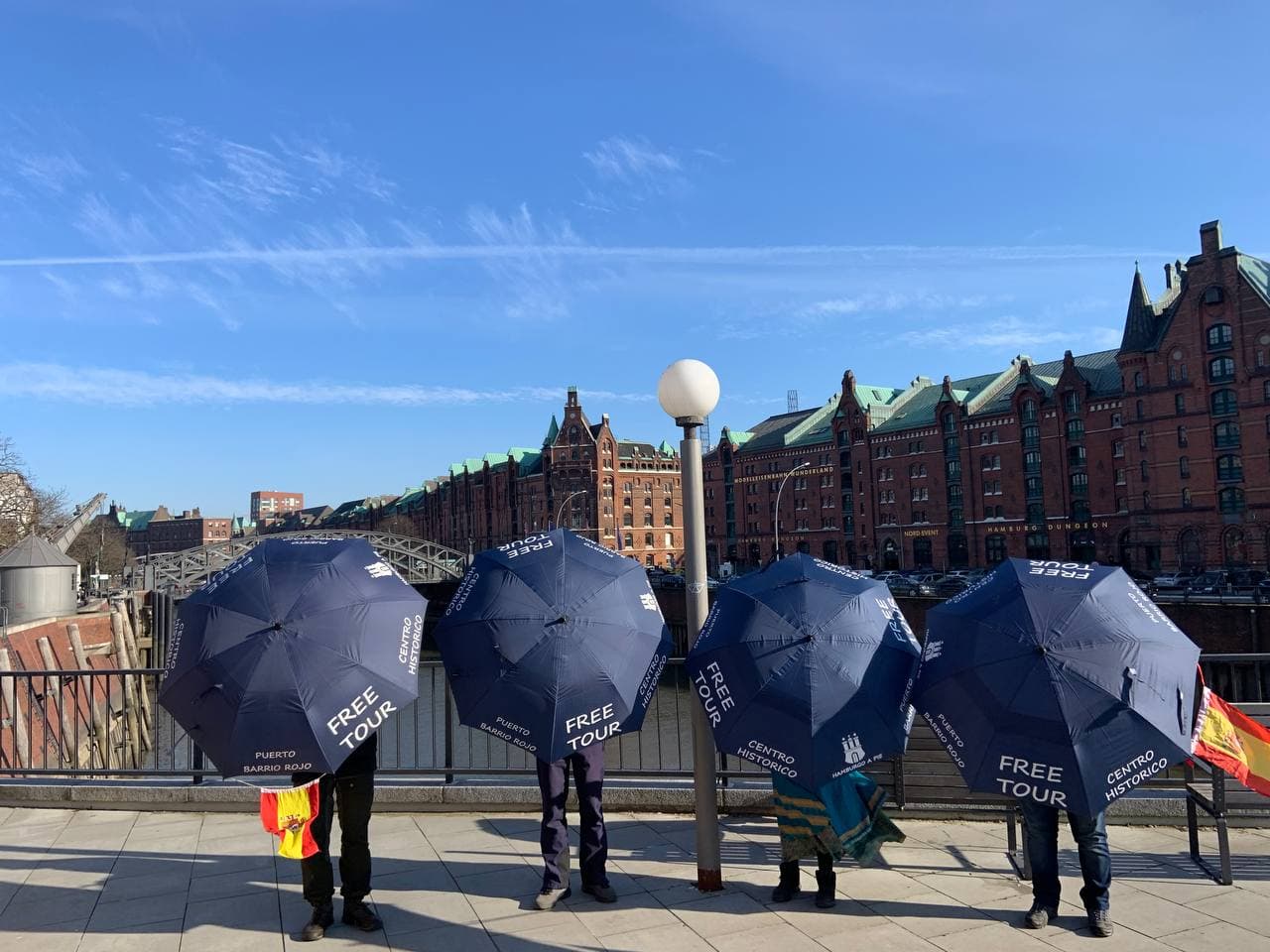 los paraguas azules de Hamburgo a Pie